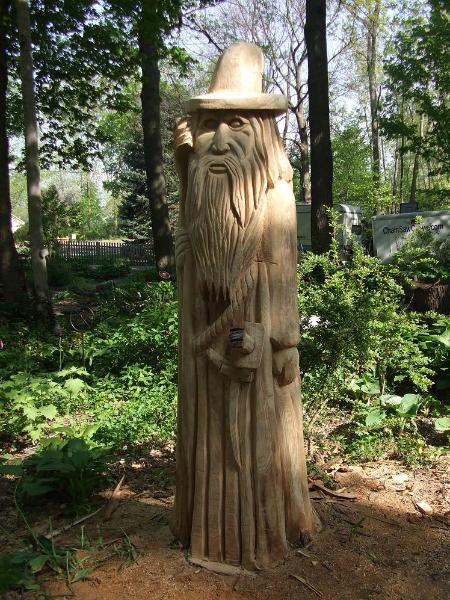 Wizard chainsaw carving Lansing Michigan